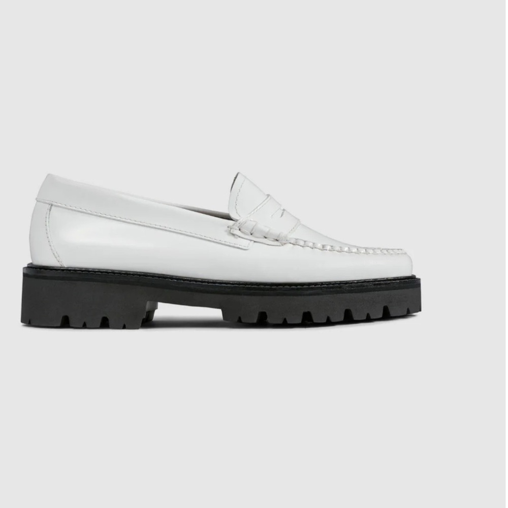 G.H. BASS WOMENS WHITNEY LUG WEEJUNS LOAFER  Elegant White Loafers for Women - Picture 2 of 5